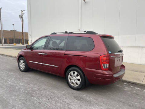 2008 Hyundai Entourage GLS