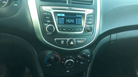 2016 Hyundai Accent SE