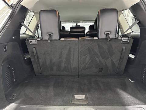 2020 Nissan Pathfinder SV