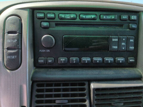 2005 Ford Explorer XLT