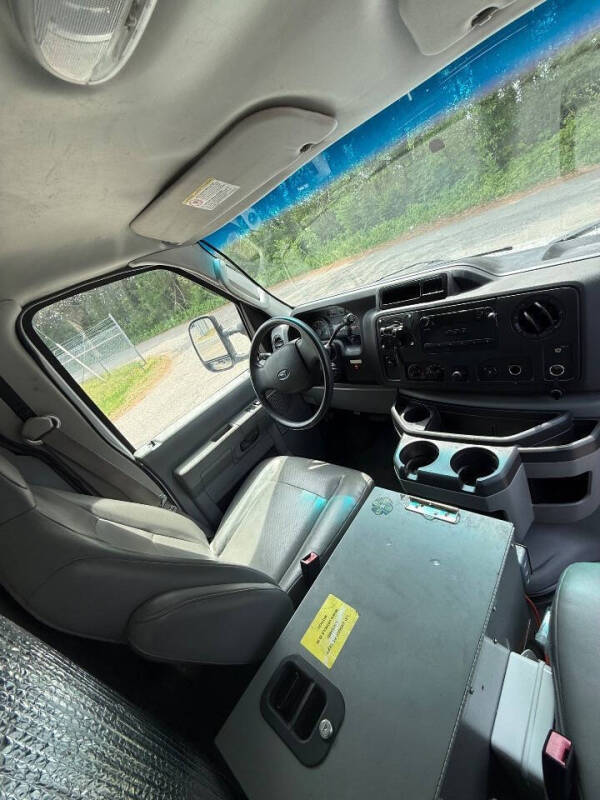 2012 Ford E-Series