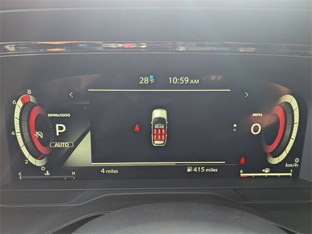 2025 Nissan Pathfinder Platinum