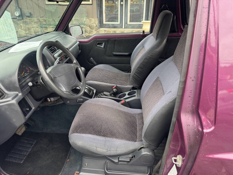 1996 GEO Tracker