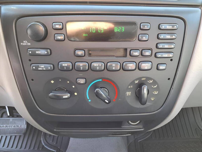 2000 Ford Taurus SES