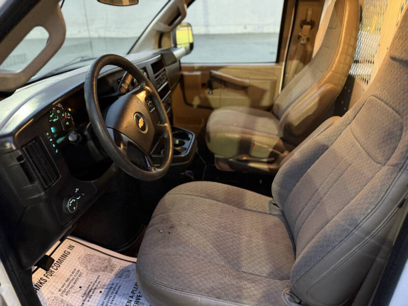 2016 Chevrolet Express 2500