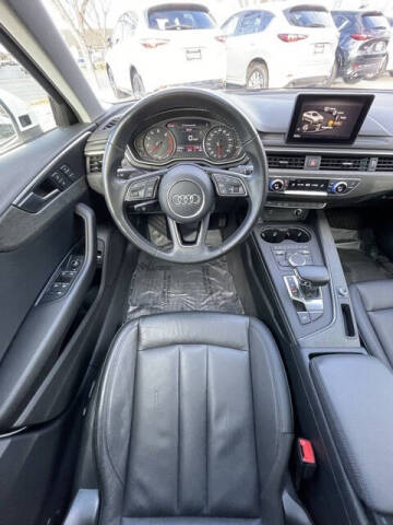 2019 Audi A4 quattro Premium 45 TFSI