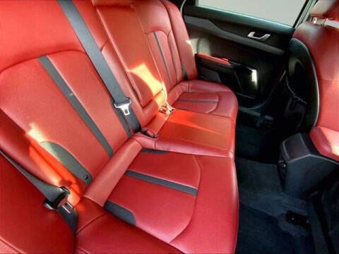 2023 Kia K5