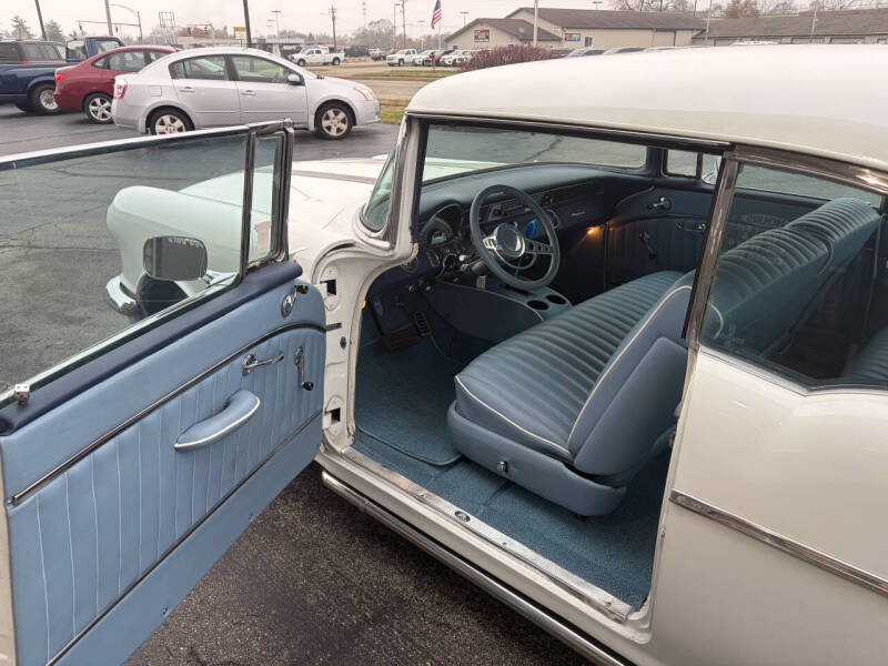 1955 Pontiac Chieftain