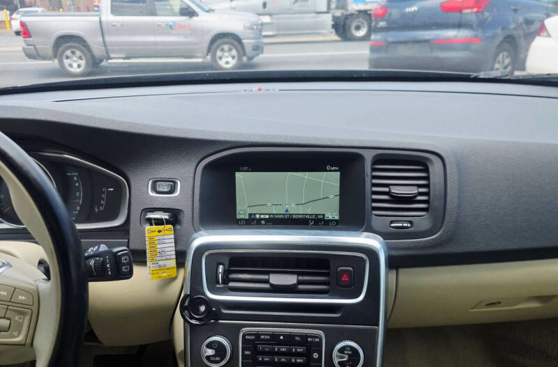2015 Volvo V60 T5 Drive-E Premier