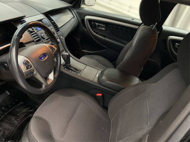 2014 Ford Taurus SEL