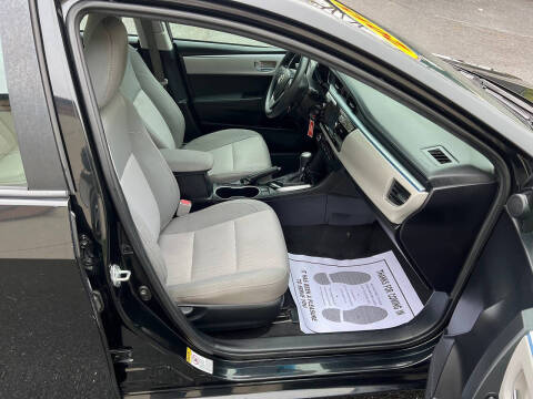 2015 Toyota Corolla LE
