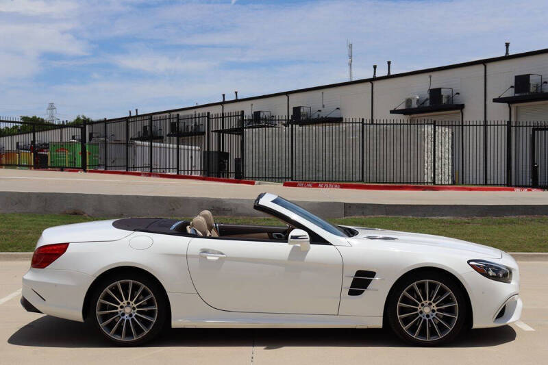 2017 Mercedes-Benz SL-Class