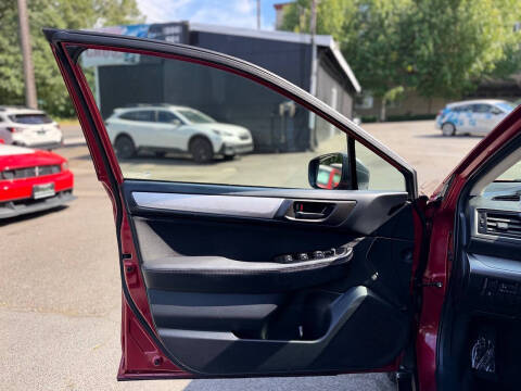 2018 Subaru Outback 2.5i