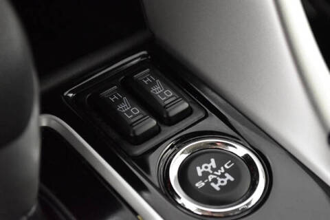 2024 Mitsubishi Eclipse Cross LE