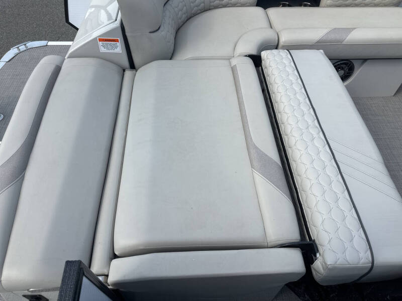 2022 Crest Pontoon 230 SLS CP3