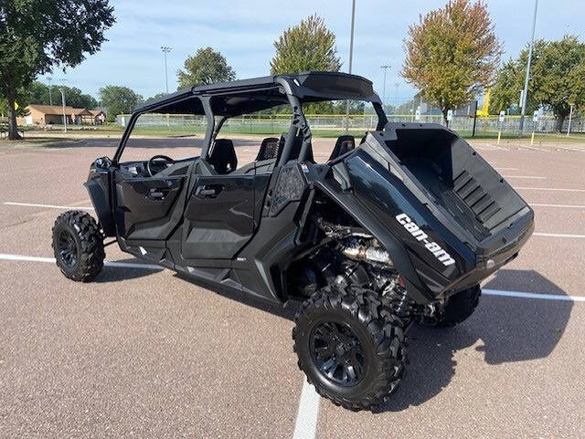 2025 Can-Am Commander Max XT-P 1000R