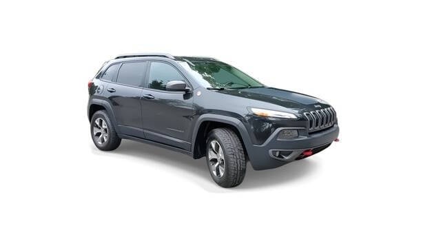 2015 Jeep Cherokee for sale at Bowman Auto Center in Clarkston, MI