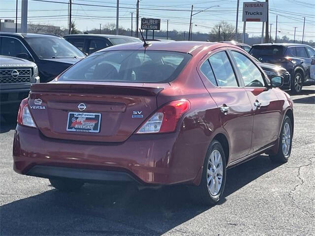 2017 Nissan Versa 1.6 SV