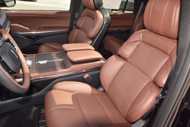 2025 Lincoln Navigator Reserve