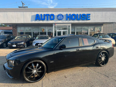 2006 Dodge Charger for sale at Auto House Motors - Downers Grove in Downers Grove IL