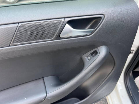 2015 Volkswagen Jetta