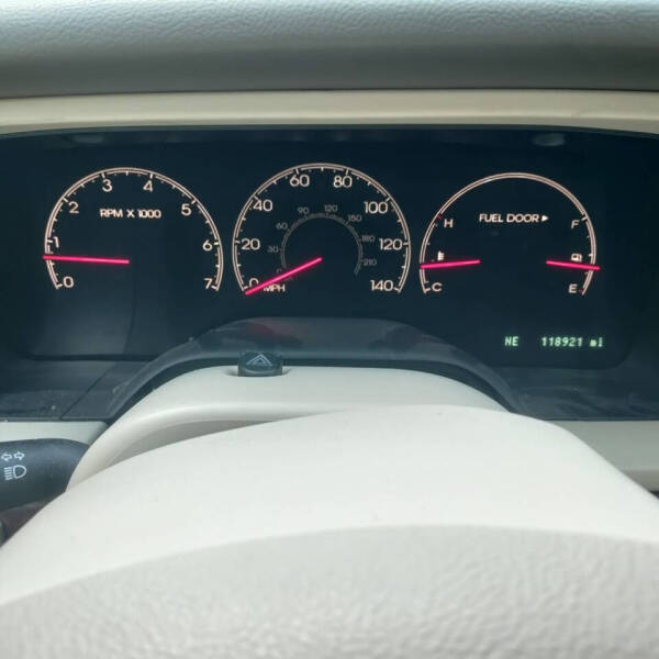 2004 Lincoln Aviator Luxury