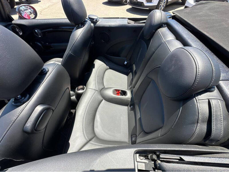 2019 MINI Convertible Cooper