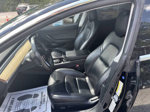 2019 Tesla Model 3 Mid Range