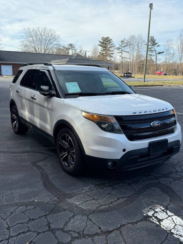 2014 Ford Explorer Sport