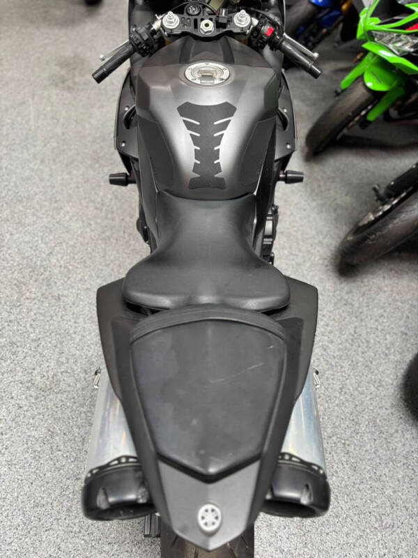 2014 Yamaha YZF-R1
