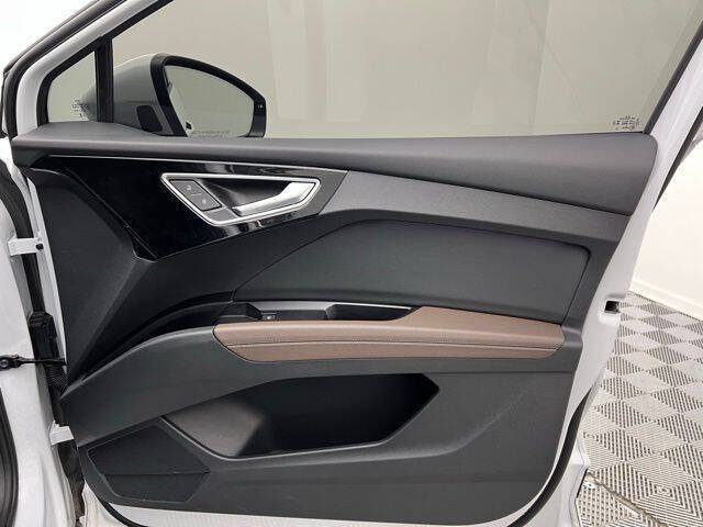 2023 Audi Q4 e-tron quattro Premium Plus 50