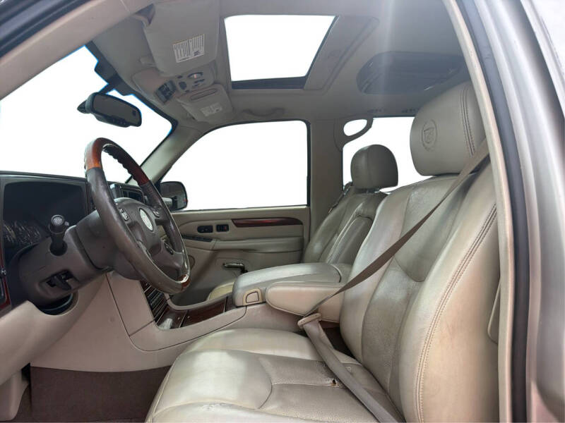 2005 Cadillac Escalade