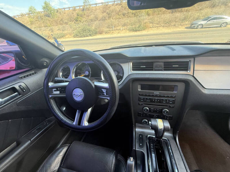 2012 Ford Mustang V6