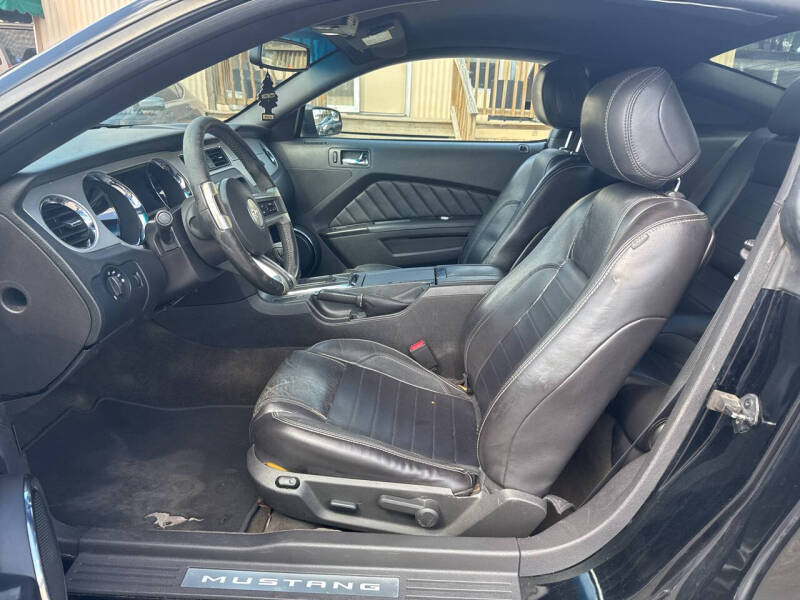 2014 Ford Mustang V6 Premium