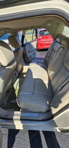 2011 Cadillac DTS Premium Collection