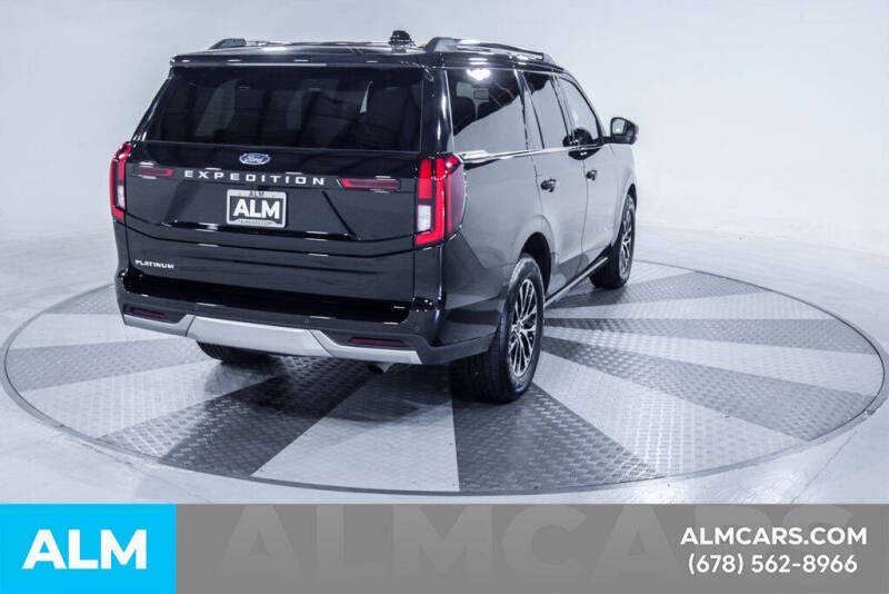 2025 Ford Expedition Platinum