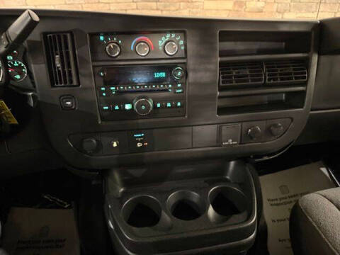 2016 GMC Savana 2500