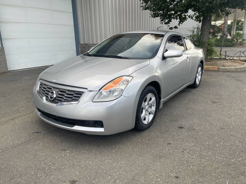 2008 Nissan Altima for sale at Lux Global Auto Sales in Sacramento CA