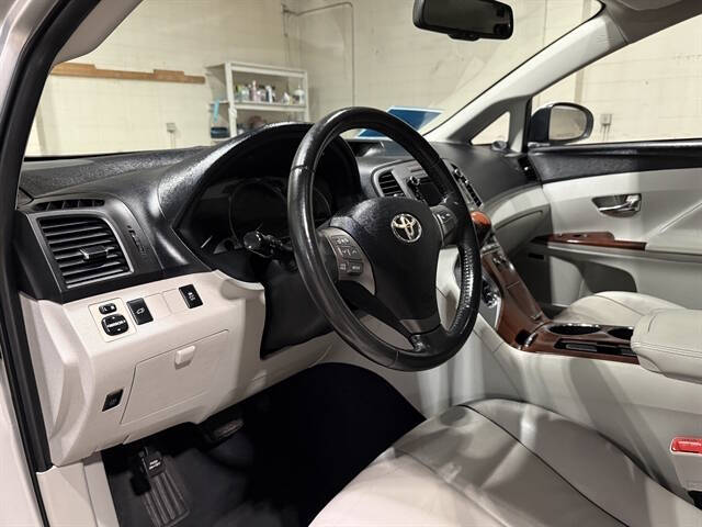 2010 Toyota Venza AWD V6