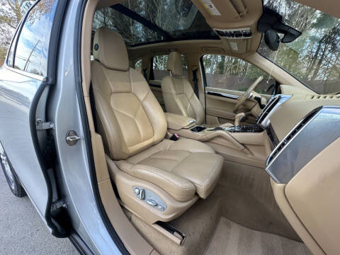 2013 Porsche Cayenne Tiptronic