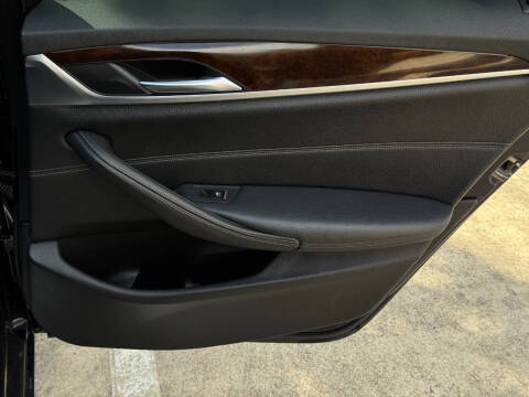 2019 BMW 5 Series 540i