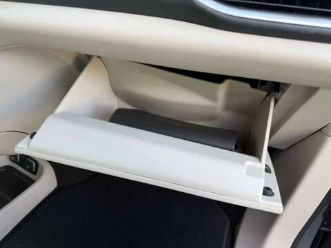 2018 Chrysler Pacifica Hybrid Limited