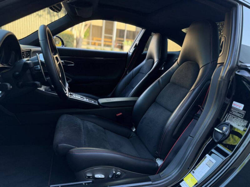 2012 Porsche 911 Carrera