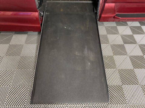 2021 Toyota Sienna Platinum 7-Passenger