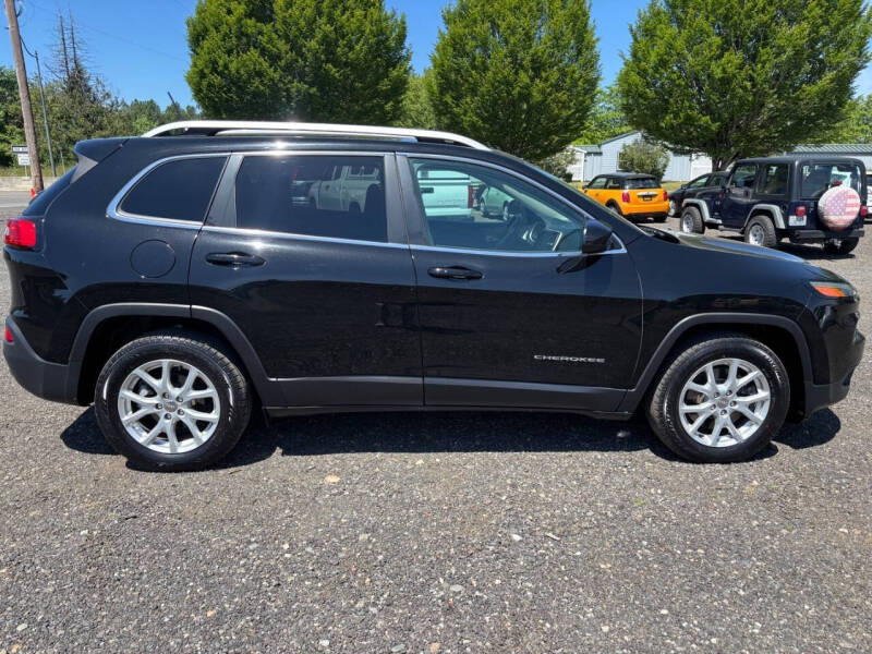 2018 Jeep Cherokee Latitude Plus