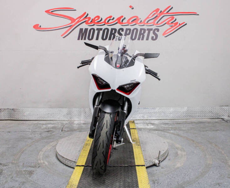 2021 Ducati Panigale V2