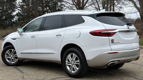 2020 Buick Enclave Essence
