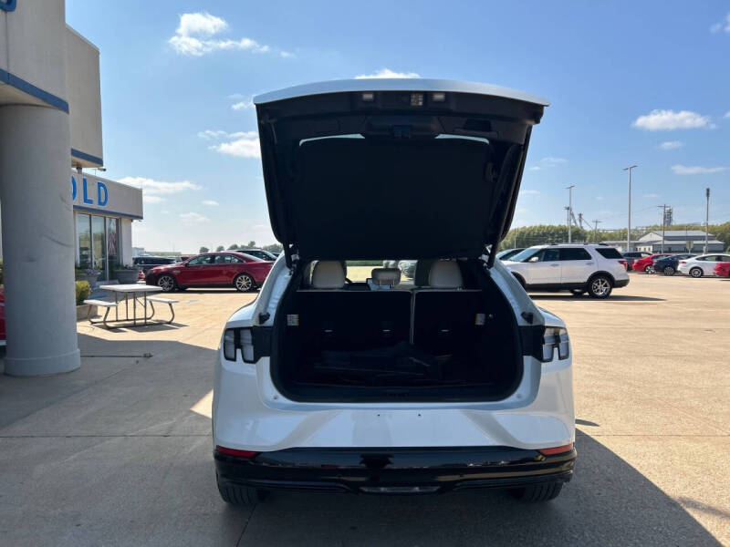 2024 Ford Mustang Mach-E Premium