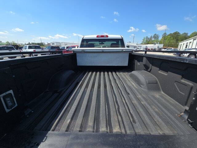 2022 GMC Sierra 2500HD Pro