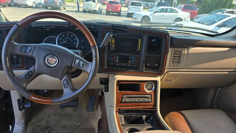 2004 Cadillac Escalade ESV